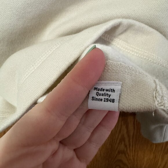 PUMA Women's Cream Colored Sweatshirt Size Medium Excellent Condition Soft - Picture 4 of 7